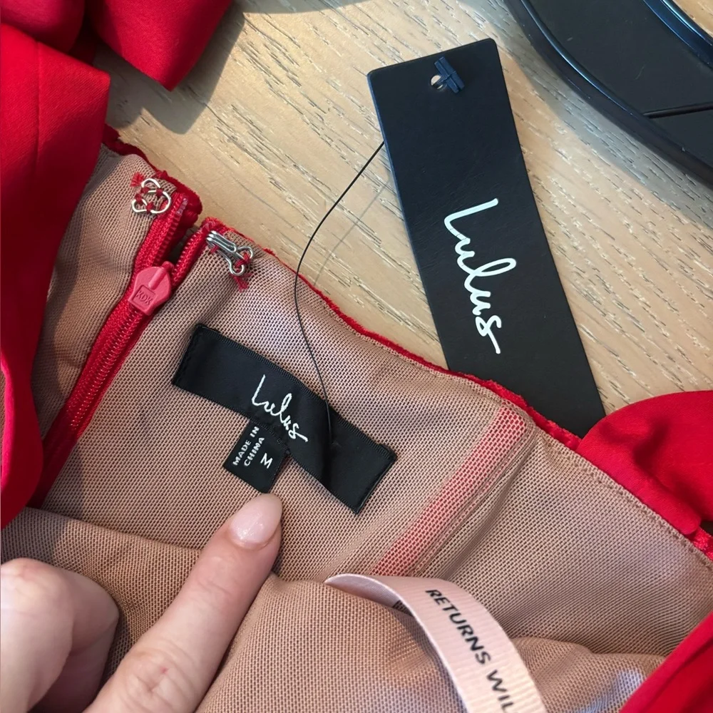 Lulus Ramsey Red Embroidered Tie Strap Maxi Dress Evening Gown Medium NWT NEW - Picture 12 of 12